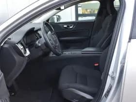 Volvo V60 B3 177PK Automaat Momentum Advantage thumbnail 20