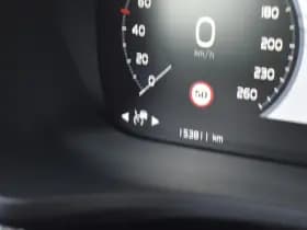 Volvo V60 B3 177PK Automaat Momentum Advantage thumbnail 28