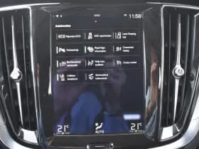 Volvo V60 B3 177PK Automaat Momentum Advantage thumbnail 34