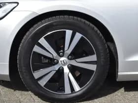 Volvo V60 B3 177PK Automaat Momentum Advantage thumbnail 6