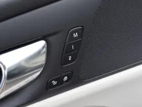 Volvo V60 Cross Country B5 265PK Automaat AWD Pro thumbnail 31