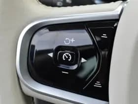 Volvo V60 Cross Country B5 265PK Automaat AWD Pro thumbnail 33