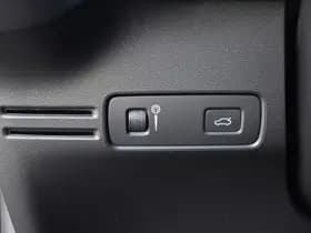 Volvo XC40 T3 156PK Momentum thumbnail 27