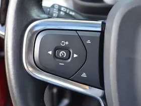 Volvo XC40 T3 156PK Momentum thumbnail 28