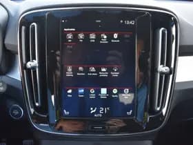 Volvo XC40 T3 156PK Momentum thumbnail 43