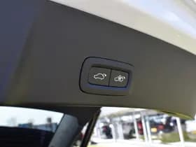 Volvo XC40 Recharge Pro thumbnail 17