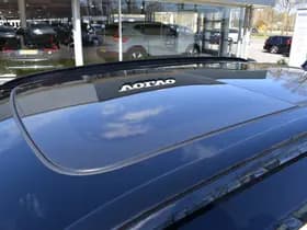 Volvo XC40 Recharge Pro thumbnail 18