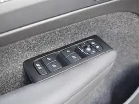 Volvo XC40 Recharge Pro thumbnail 28