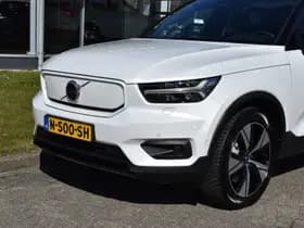 Volvo XC40 Recharge Pro thumbnail 4