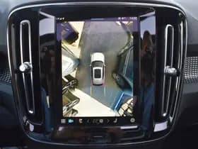 Volvo XC40 Recharge Pro thumbnail 43