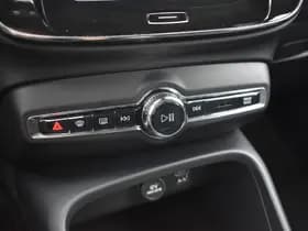 Volvo XC40 B4 211PK Business Pro thumbnail 38