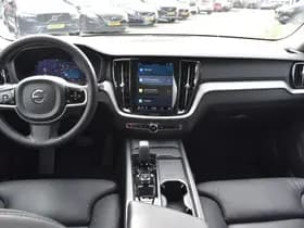 Volvo V60 B4 211PK Automaat Plus Dark thumbnail 25