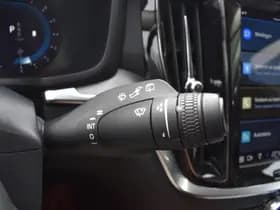 Volvo V60 B4 211PK Automaat Plus Dark thumbnail 34