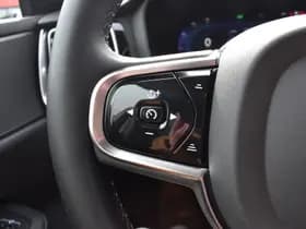 Volvo V60 B4 211PK Automaat Plus Dark thumbnail 35