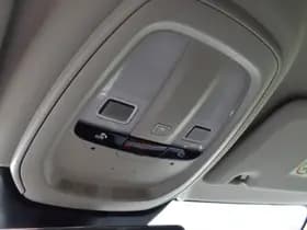 Volvo V60 B4 211PK Automaat Plus Dark thumbnail 37