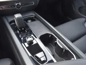 Volvo V60 B4 211PK Automaat Plus Dark thumbnail 39