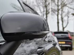 Volvo V60 B4 211PK Automaat Plus Dark thumbnail 5