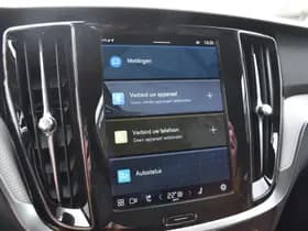 Volvo V60 B4 211PK Automaat Plus Dark thumbnail 43