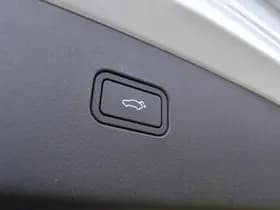 Volvo EX30 Single Motor Extended Range Plus 69 kWh thumbnail 14