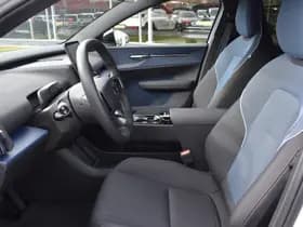 Volvo EX30 Single Motor Extended Range Plus 69 kWh thumbnail 24