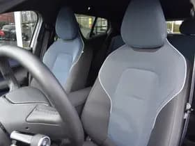 Volvo EX30 Single Motor Extended Range Plus 69 kWh thumbnail 25