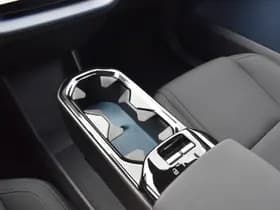 Volvo EX30 Single Motor Extended Range Plus 69 kWh thumbnail 29