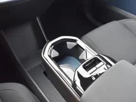 Volvo EX30 Single Motor Extended Range Plus 69 kWh thumbnail 32