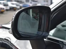 Volvo XC60 T6 AWD 350PK Plug-in Hybrid Plus Black Edition thumbnail 19