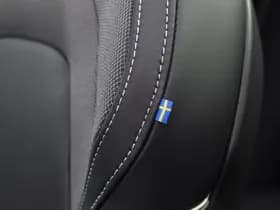 Volvo XC60 T6 AWD 350PK Plug-in Hybrid Plus Black Edition thumbnail 39