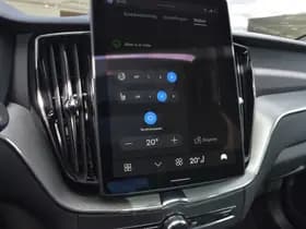 Volvo XC60 T6 AWD 350PK Plug-in Hybrid Plus Black Edition thumbnail 42