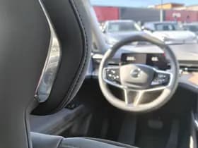 Volvo ES90 thumbnail 42