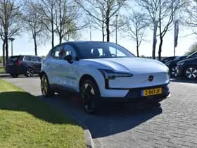 Volvo EX30 thumbnail 2
