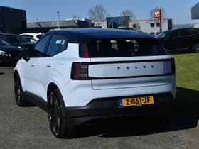 Volvo EX30 thumbnail 12