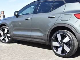 Volvo EX40 thumbnail 20