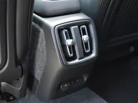 Volvo EX40 thumbnail 24