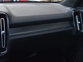 Volvo EX40 thumbnail 27