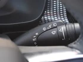 Volvo EX40 thumbnail 33
