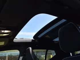 Volvo EX40 thumbnail 10