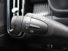 Volvo XC40 T3 Automaat R-Design thumbnail 21