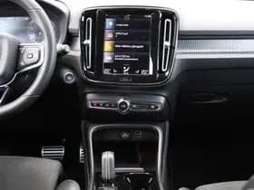 Volvo XC40 T3 Automaat R-Design thumbnail 40