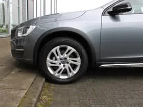 Volvo V60 Cross Country D4 Nordic+ thumbnail 57