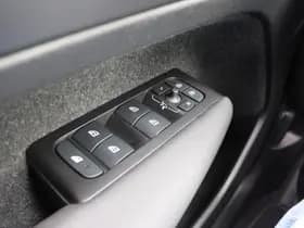 Volvo XC40 T2 Automaat Business Pro thumbnail 18