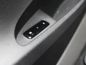 Polestar 2 Standard Range 63kWh thumbnail 17