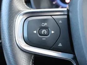 Volvo XC40 Recharge P8 AWD R-Design thumbnail 21