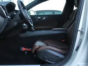 Volvo V60 T4 Automaat Momentum Pro thumbnail 14