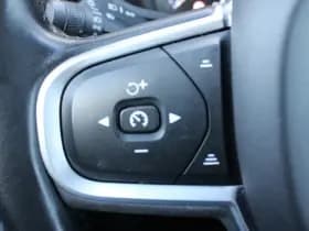 Volvo V60 T4 Automaat Momentum Pro thumbnail 23