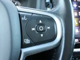 Volvo V60 T4 Automaat Momentum Pro thumbnail 25