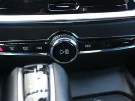 Volvo V60 T4 Automaat Momentum Pro thumbnail 28