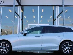 Volvo V60 T4 Automaat Momentum Pro thumbnail 32