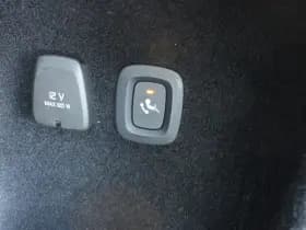 Volvo V60 T4 Automaat Momentum Pro thumbnail 8